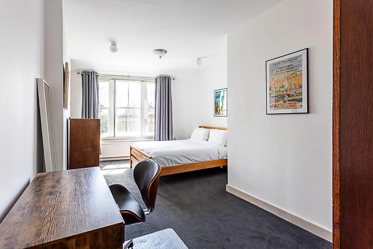 Contemporary Open Plan Penthouse Apartment London United Kingdom