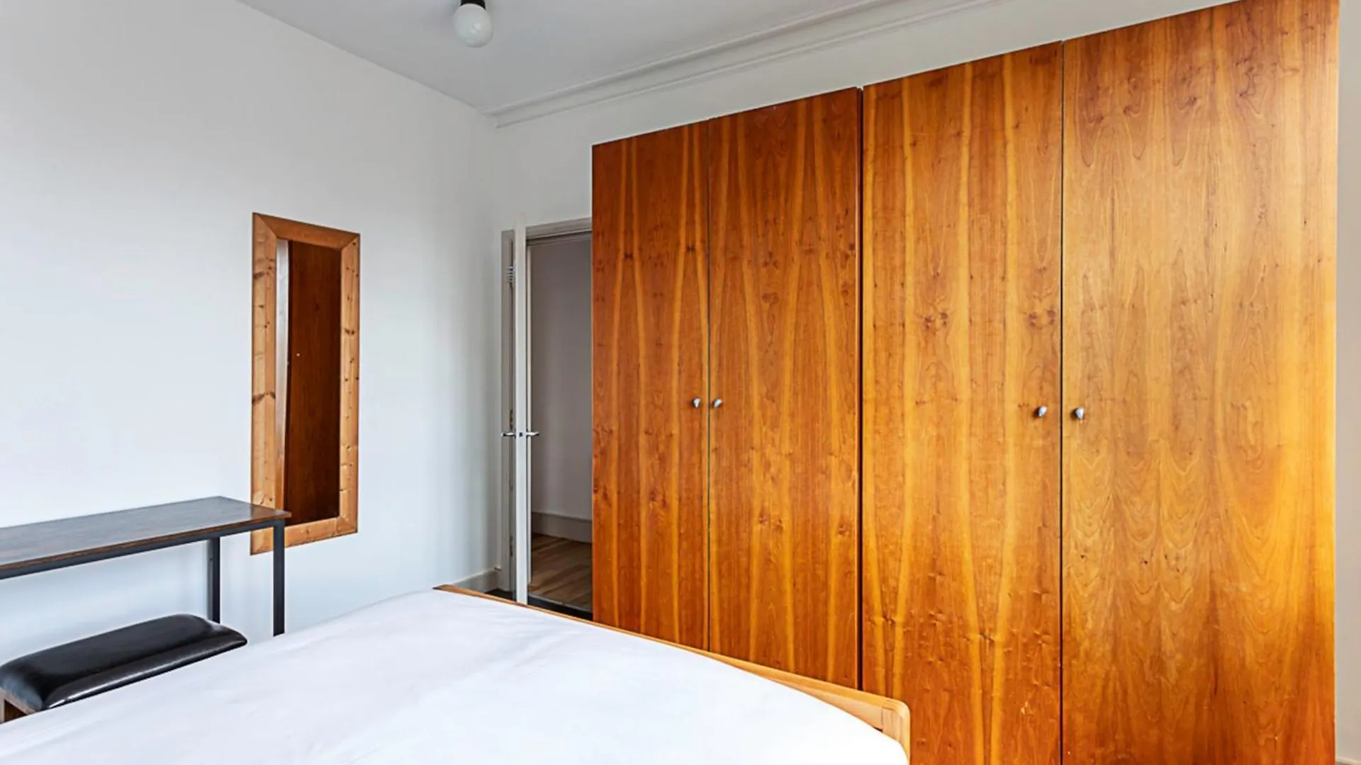 Contemporary Open Plan Penthouse Apartment London